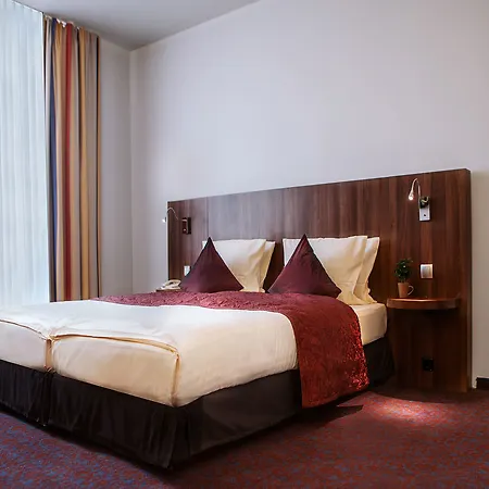 Ramada By Wyndham Frankfurt Centre 4* Frankfurt am Main