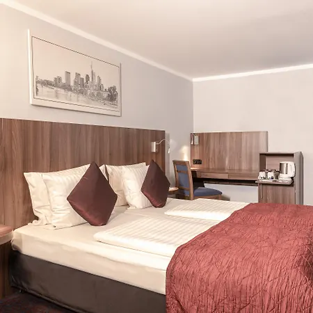 Ramada By Wyndham Frankfurt Centre