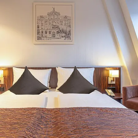 Szálloda Ramada By Wyndham Frankfurt Centre