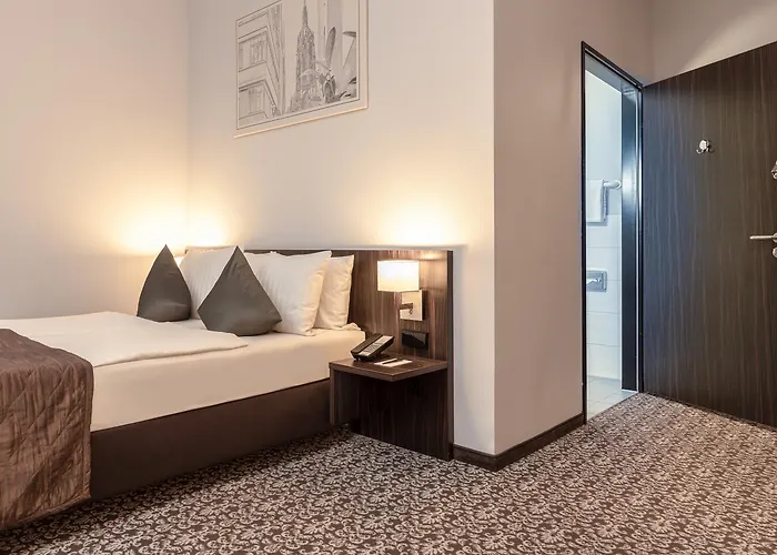 Ramada By Wyndham Frankfurt Centre Szálloda Frankfurt am Main