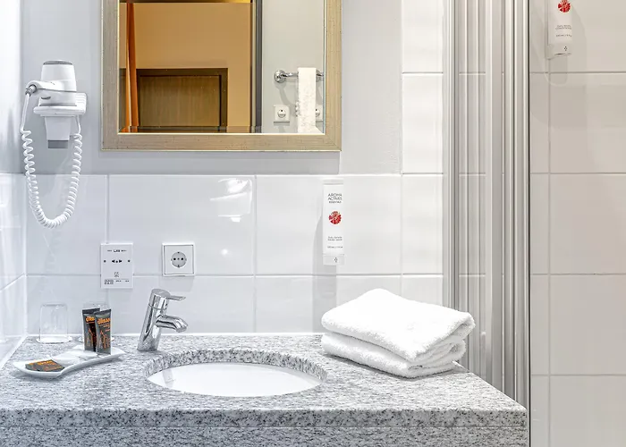 Ramada By Wyndham Frankfurt Centre Szálloda