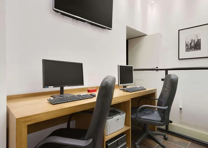 Szálloda Ramada By Wyndham Frankfurt Centre 4*