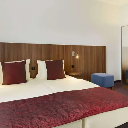 Otel Ramada By Wyndham Frankfurt Centre