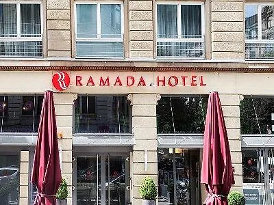 Ramada By Wyndham Frankfurt Centre 美因河畔法兰克福