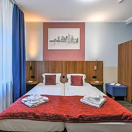 Ramada By Wyndham Frankfurt Centre