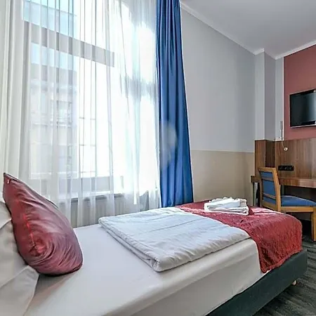 Ramada By Wyndham Frankfurt Centre Hotel Frankfurt am Main