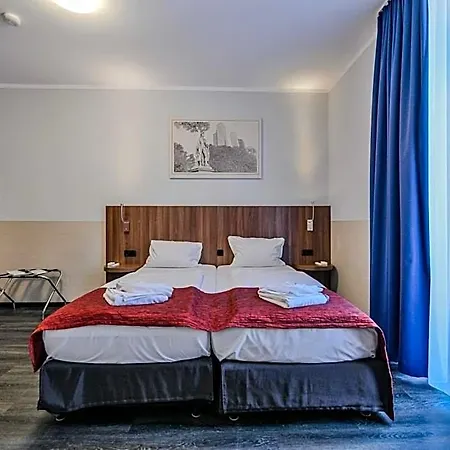 Ramada By Wyndham Frankfurt Centre Hotel