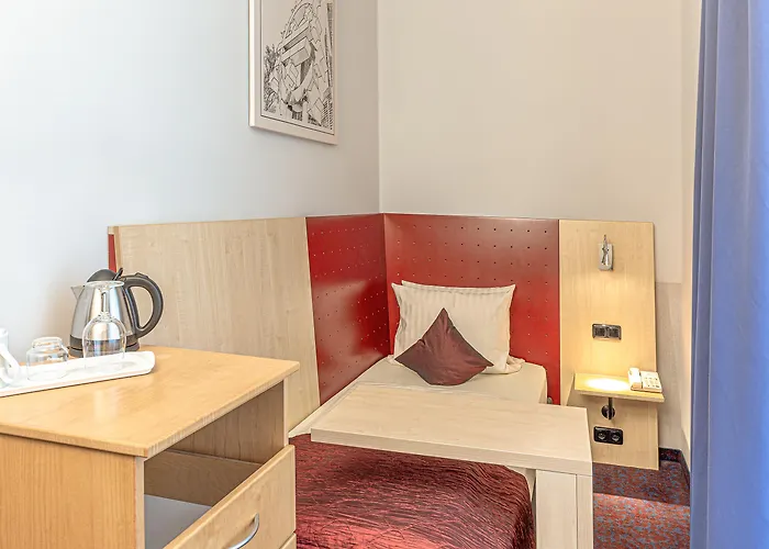 Ramada By Wyndham Frankfurt Centre