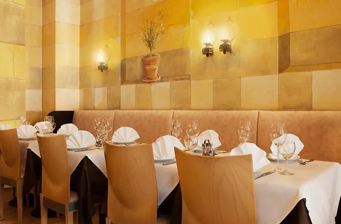 Ramada By Wyndham Frankfurt Centre Frankfurt am Main