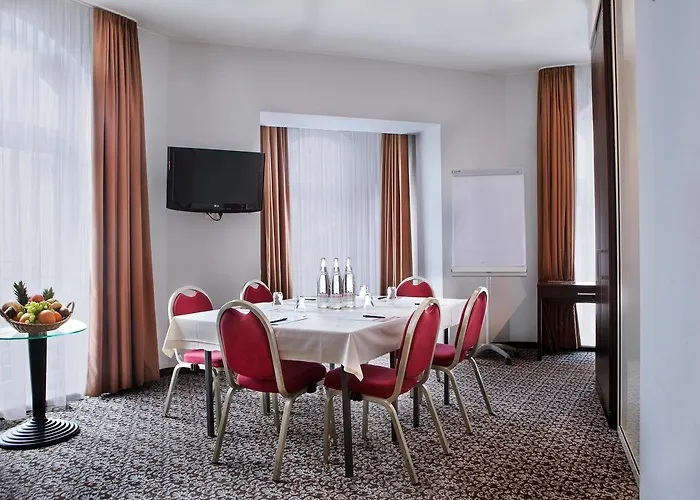 Ramada By Wyndham Frankfurt Centre