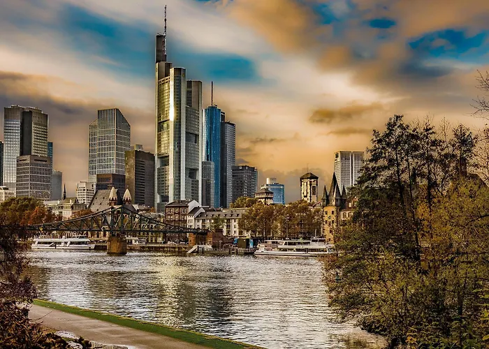 Ramada By Wyndham Frankfurt Centre Frankfurt am Main