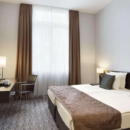 Ramada By Wyndham Frankfurt Centre Отель Франкфурт-на-Майне