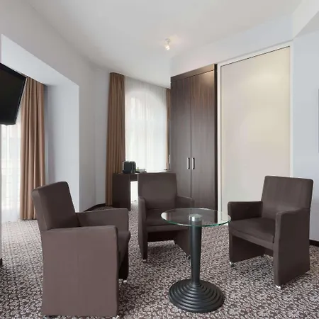 Ramada By Wyndham Frankfurt Centre 美因河畔法兰克福