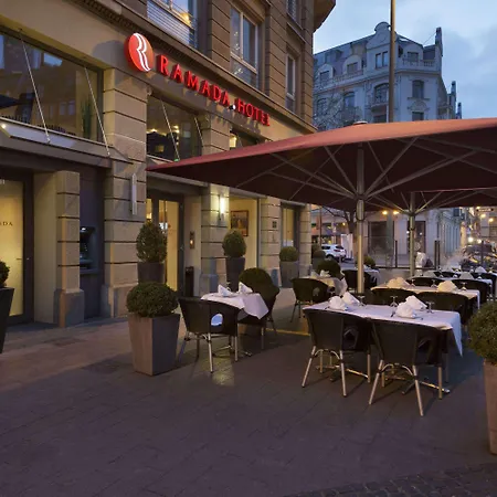 Ramada By Wyndham Frankfurt Centre 4* 美因河畔法兰克福