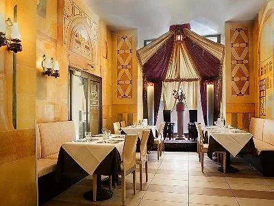 Ramada By Wyndham Frankfurt Centre فرانكفورت