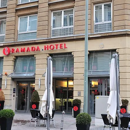 Ramada By Wyndham Frankfurt Centre 4*