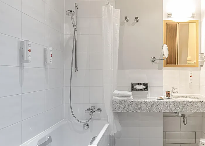 Ramada By Wyndham Frankfurt Centre Otel