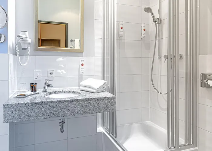 Ramada By Wyndham Frankfurt Centre Hotell Frankfurt am Main