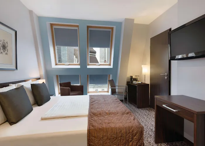 Hotel Ramada By Wyndham Frankfurt Centre