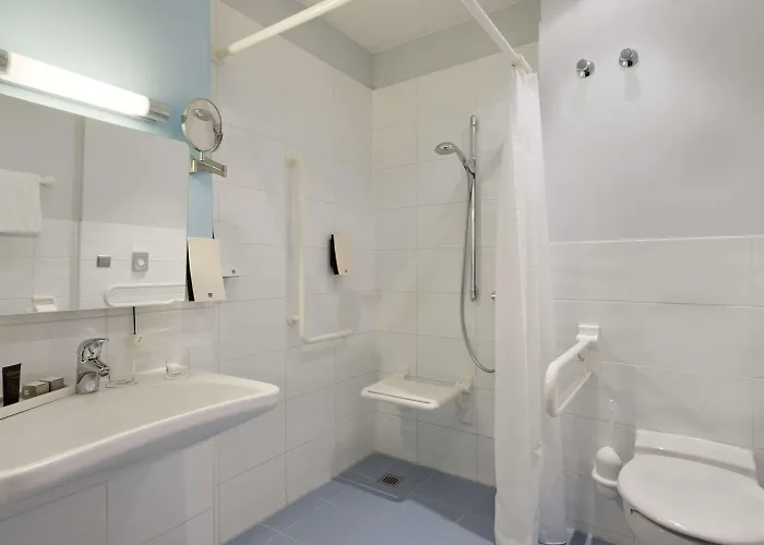 Ramada By Wyndham Frankfurt Centre