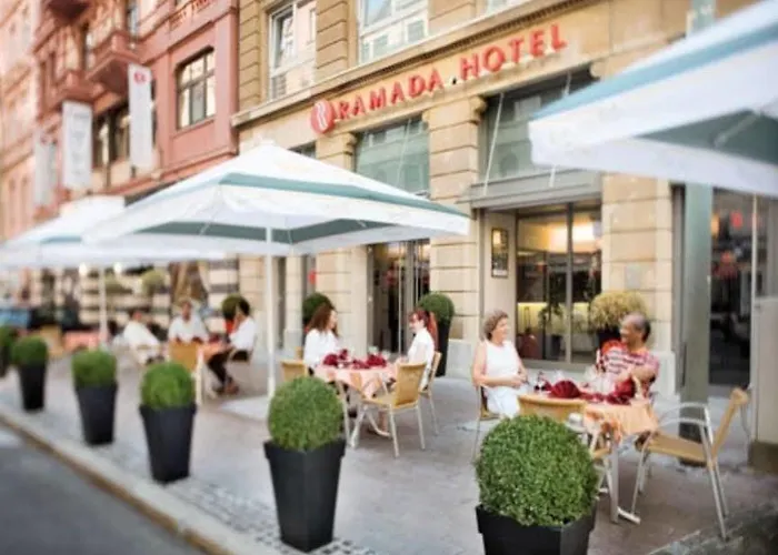 Ramada By Wyndham Frankfurt Centre 4*